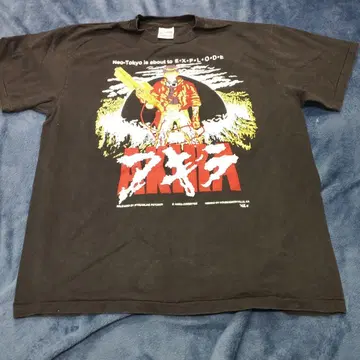 AKIRA 아키라 XL 사이즈 티셔츠