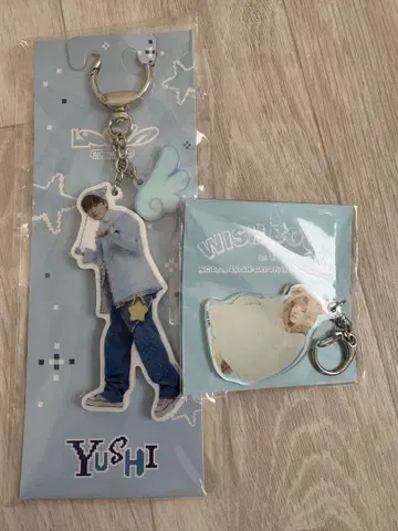 YUSHI 아크릴 키링
