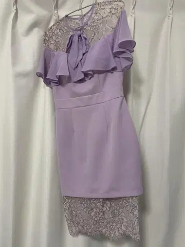 라벤더 레이스 프릴 드레스