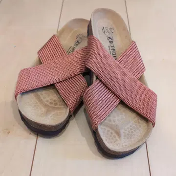 ARCOPEDICO 핑크 크로스 스트랩 샌들 23cm