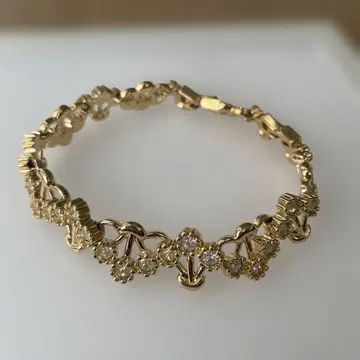 NINA RICCI 팔찌