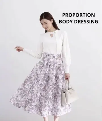 PROPORTION BODY DRESSING 시어 체크 플라워 스커트