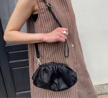 미사용 새상품 AULELTTI/오렌티 개더 2WAY BAG