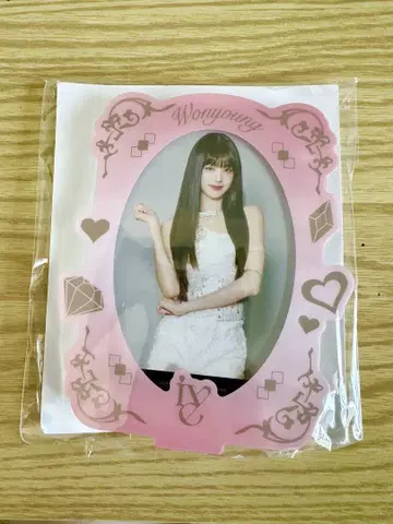 IVE 원영 트레이딩 카드 스탠드