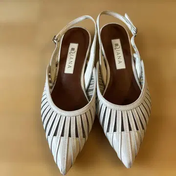 다이애나 화이트 슬링백 샌들 24cm