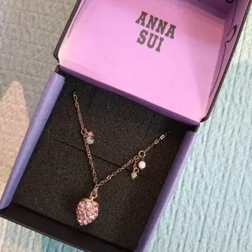 ANNA SUI 딸기 모양 목걸이 핑크