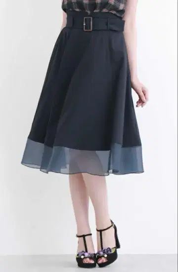 JILL by JILL STUART 시어 헴 스커트 S 사이즈 벨트 포함