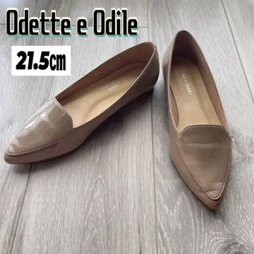 오데뜨 앤 오딜 펌프스 로우 힐 스틸레토 21.5cm