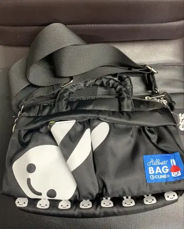 CUNE 미니어처 헬멧 백 증정