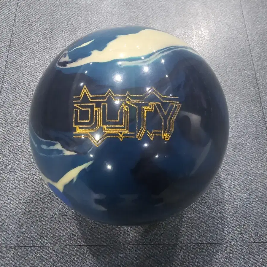 Fully Restored 15lb Global Used Bowling Ball on Bunjang