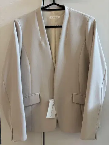 새상품 노카라 베이지 자켓