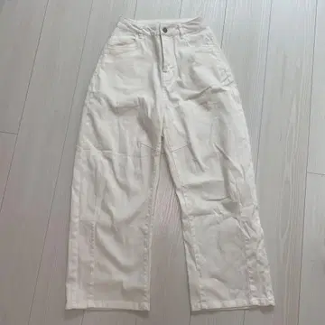고베 레터스 접촉 냉감 커브 데님 팬츠 화이트 팬츠 PS