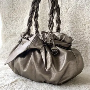 훌라 FURLA 핸드백 토트백 리본 복조리 가죽