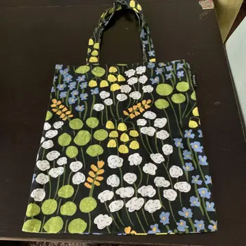 핀레이슨 꽃무늬 토트백 (마리메꼬, 북유럽 생활용품점)