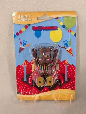 MEDICOMTOY 베어브릭 전시회 2013 그리팅 SP 생일 100%