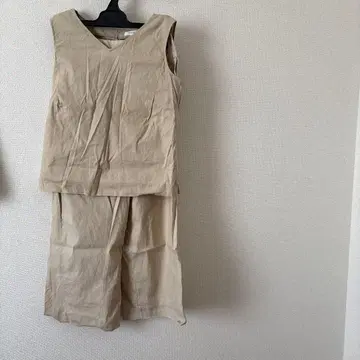 베이지 V넥 탑 와이드 팬츠 셋업