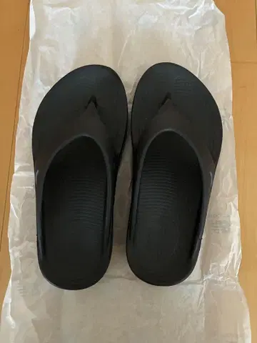 OOFOS(우포스) 여성용 23.0