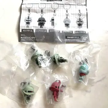 건담 메지루시 액세서리 샤아 자쿠 헬스장 5개