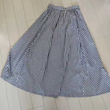DRESSTERIOR 스트라이프 플레어 롱 스커트 38
