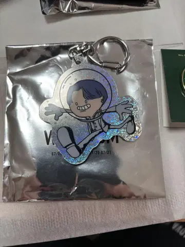 와카이 코토 홀로그램 캐릭터 키링