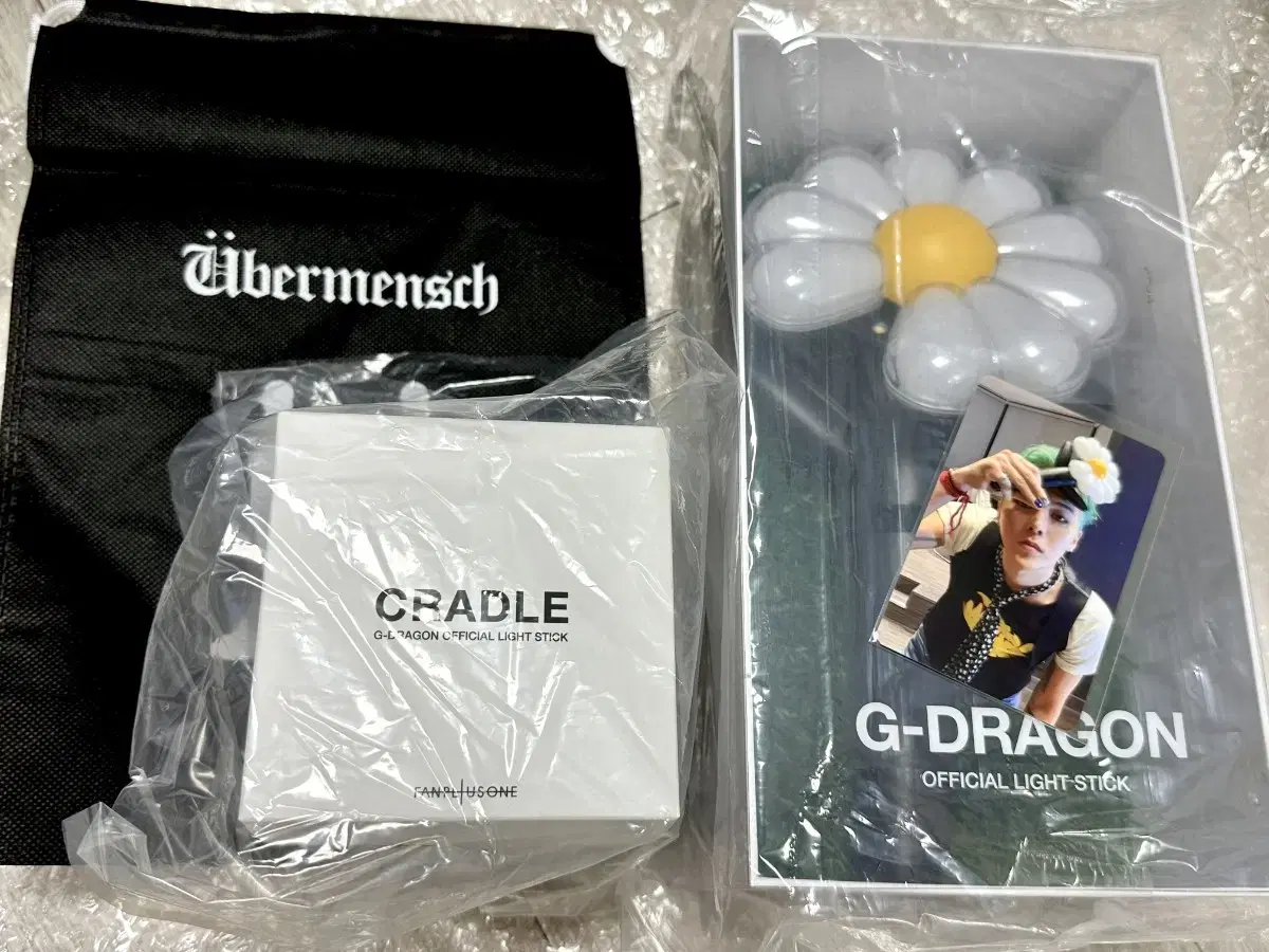 G-dragon Official Lightstick Cradle New Product