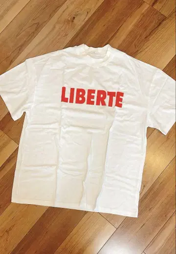 mite LIBERTE 티셔츠