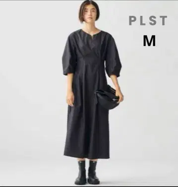 PLST 플라스테 코튼 블렌드 볼륨 슬리브 원피스 (5부 소매) 블랙