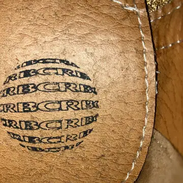 BCR 레드 스웨이드 레이스업 슈즈