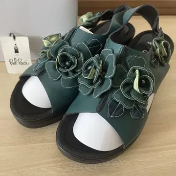 Bel Paci 벨 파치 샌들