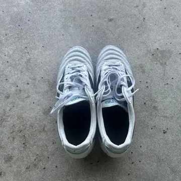 Mizuno Morelia II 28cm 한정판 모델