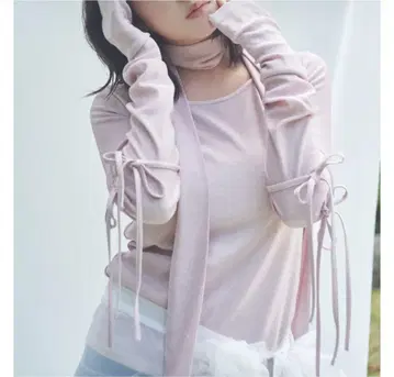 안데큘 미나마츠 리본 소매 톱