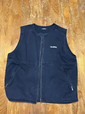 XLARGE 블랙 베스트 L 사이즈