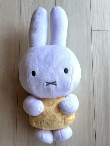 미피 봉제 인형 대 해바라기 무늬