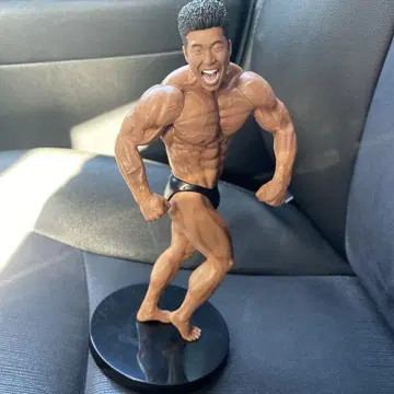 나카야마 킨니군 피규어
