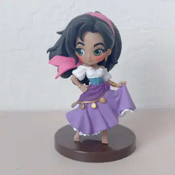 Qposket Petit 에스메랄다