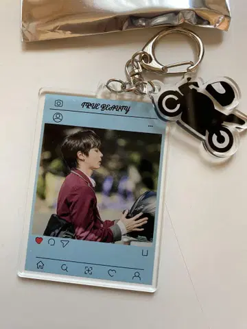 여신 강림 팬 이넨 모티브 키링 2