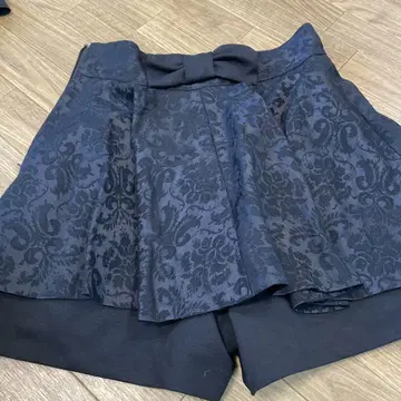 Lois Crayon 다크 블루 플레어 숏 팬츠