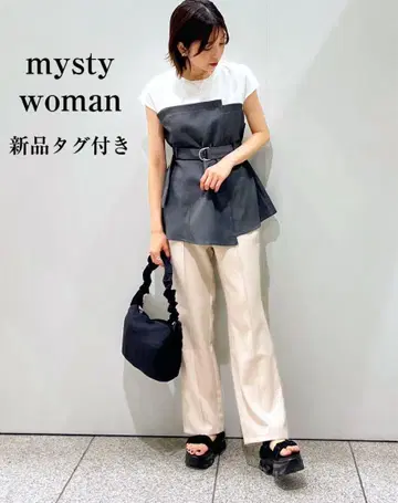 mysty woman 택 포함 새상품 릴랙스 핀턱 팬츠 슬림 레그 실루엣