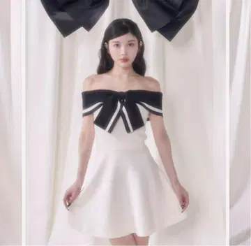 다리치 darich 빅 리본 오프 숄더 니트 미니 원피스 IVO F