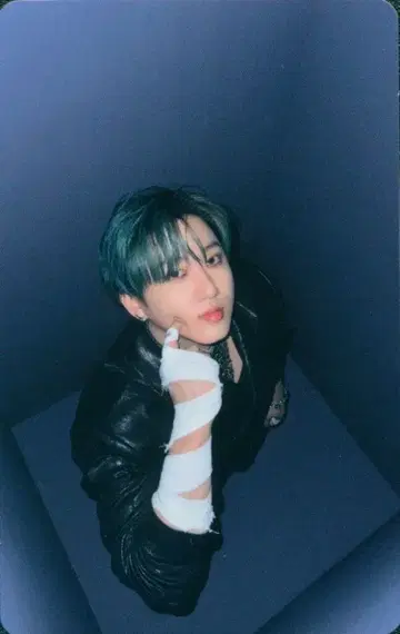 StrayKids 초회 한정판 B Changbin GIANT B/블랙