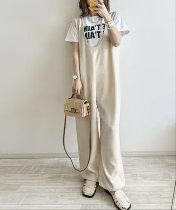 아이보리 슬리브리스 오버롤