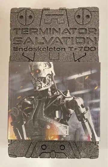 핫토이즈 영화 명작 엔도스켈레톤 T-700 MMS94