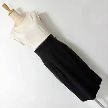 내추럴 뷰티 베이직 턱 도킹 원피스 경사