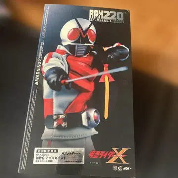 메디콤토이 RAH220 가면라이더 X [새상품]