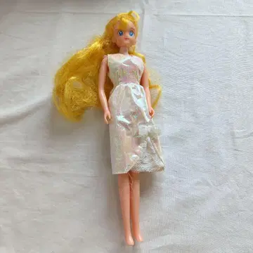 반다이 세일러문 리카짱 인형 쓰키노 토끼