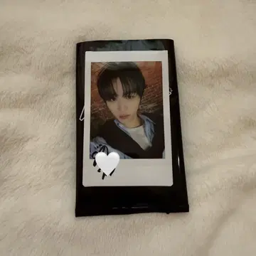 BOYNEXTDOOR 테산 친필 사인 인스턴트 사진 폴라로이드