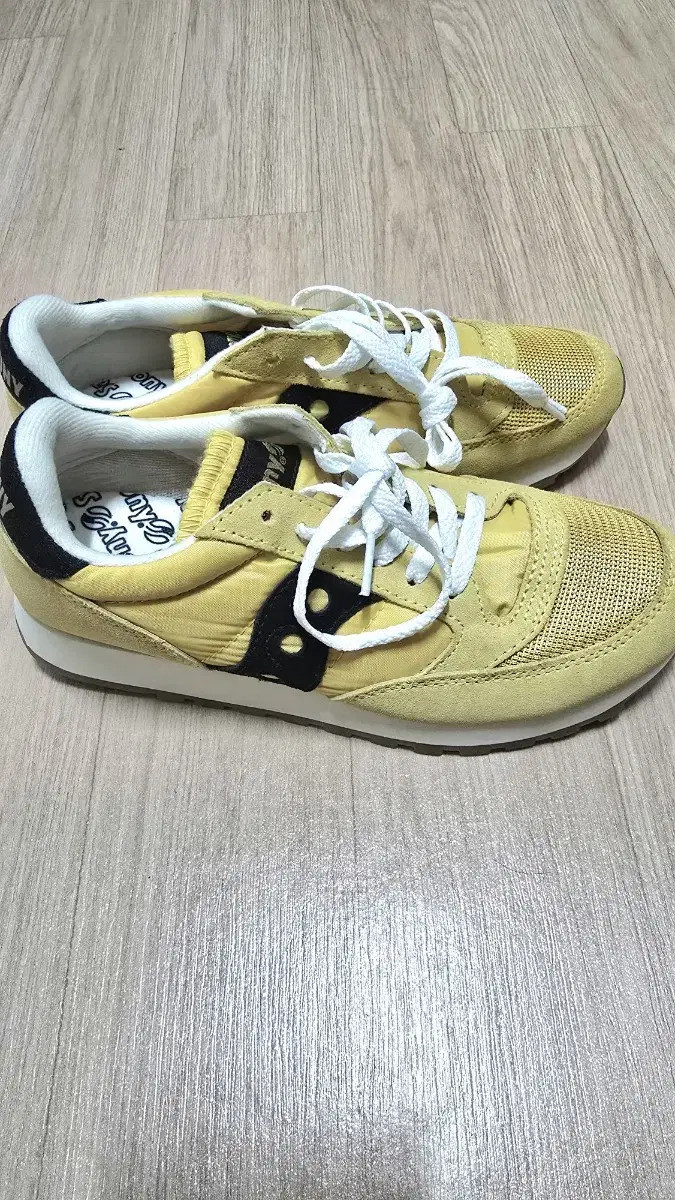 Saucony Jazz Yellow Women's Sneakers (Athletic Shoes) 250mm New