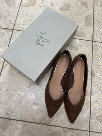 Laura Lea 브라운 스웨이드 펌프스 청키 힐
