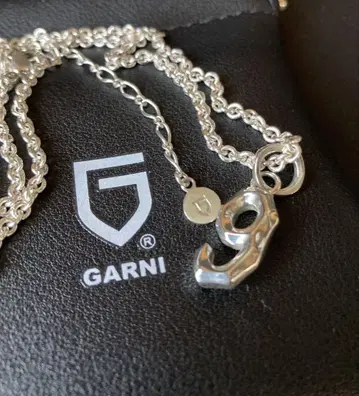 GARNI Crockery Number 9 Pendant 푸에르타 델 솔