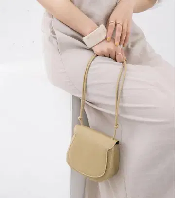 KBF 빈티지풍 미니 백